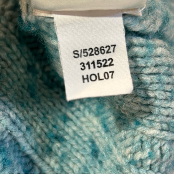 Old Navy Chunky Cable Knit V-neck Fisherman's Sweater Teal Size Medium - Picture 14 of 14